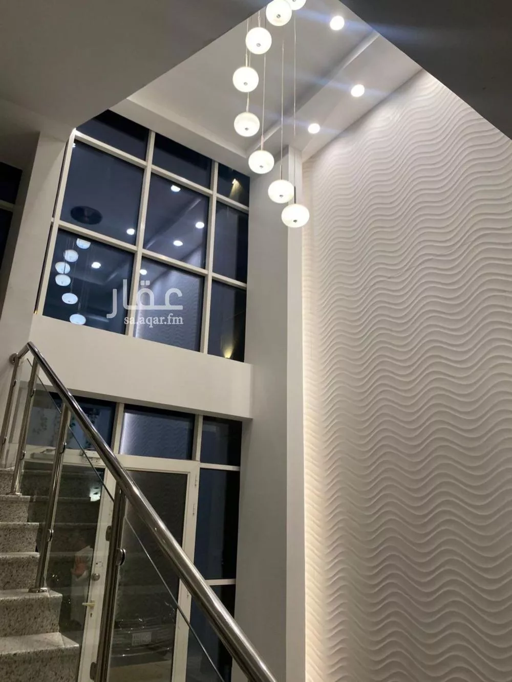 شقة 3 غرف في الملقا 1