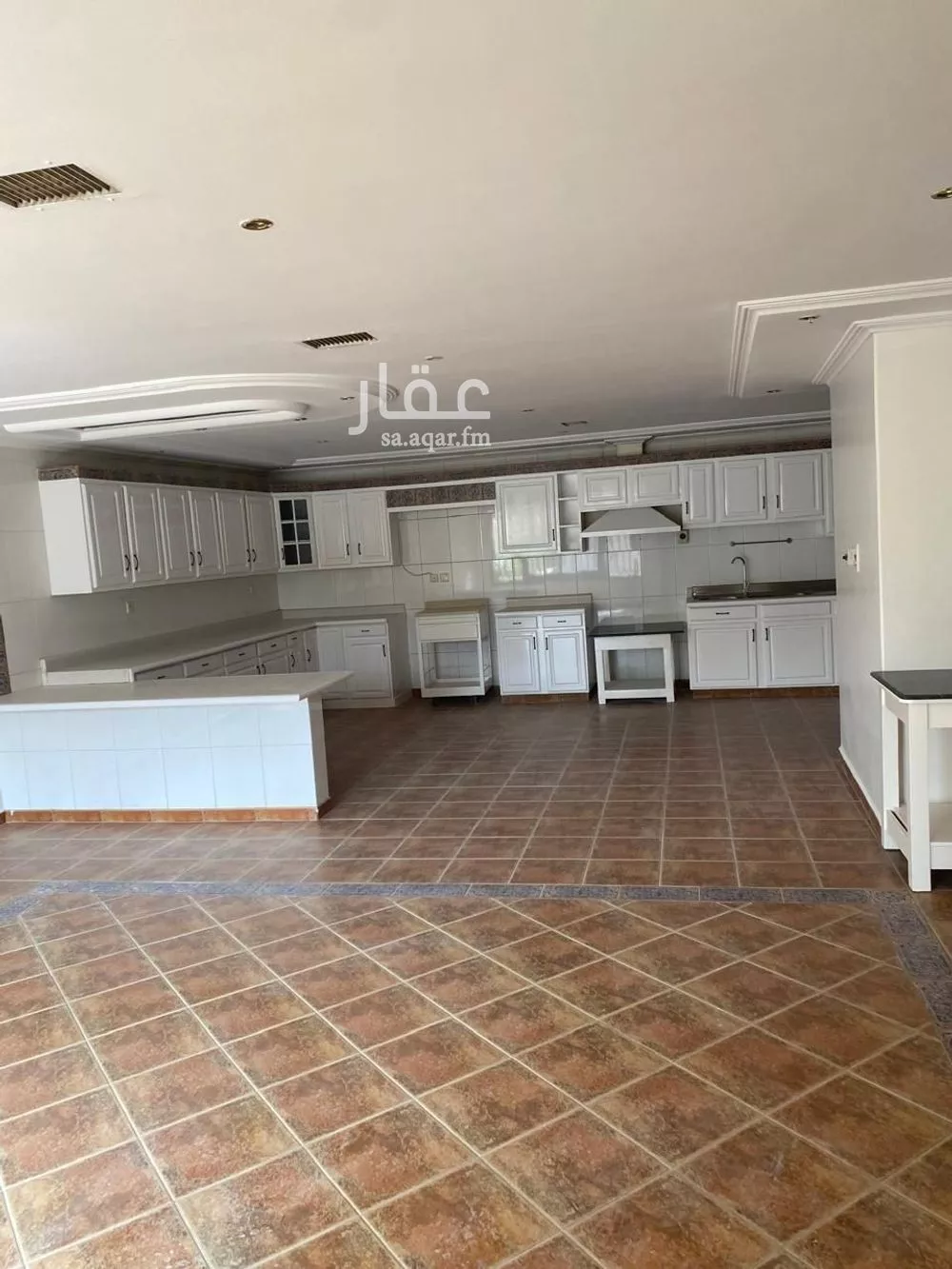 5 bedroom villa in Al Rabwa, Riyadh 6