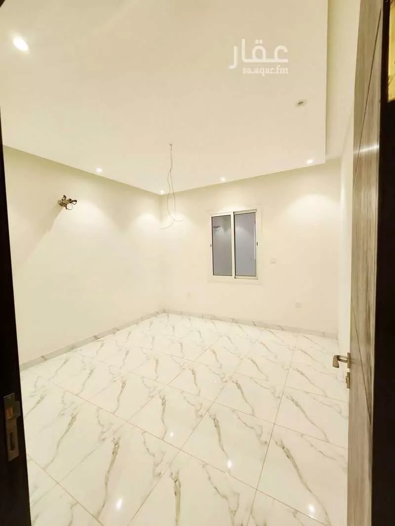 شقة 4 غرف في الصوارى 2