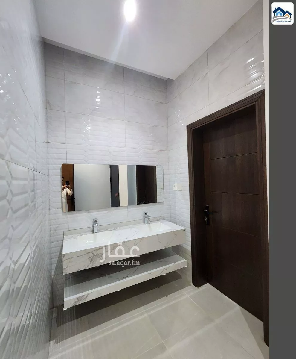 فيلا 5 غرف في الصوارى 3