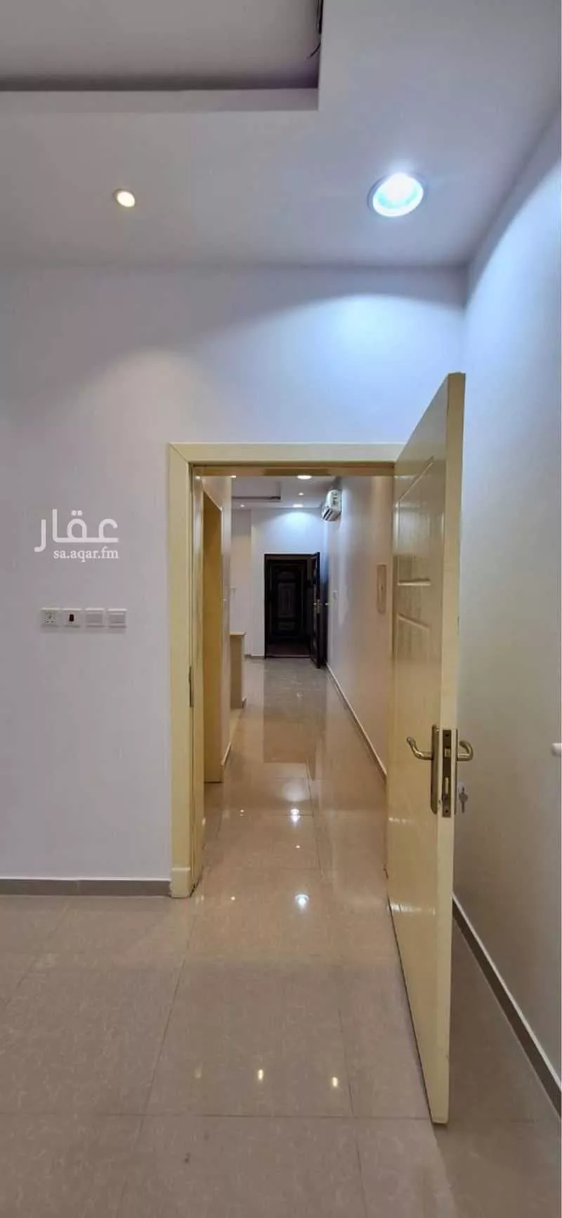 شقة 1 غرف في القادسية 4