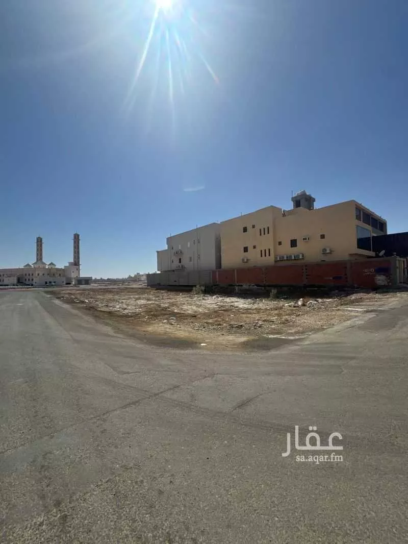 أرض 707 م² في الرحمانية 1