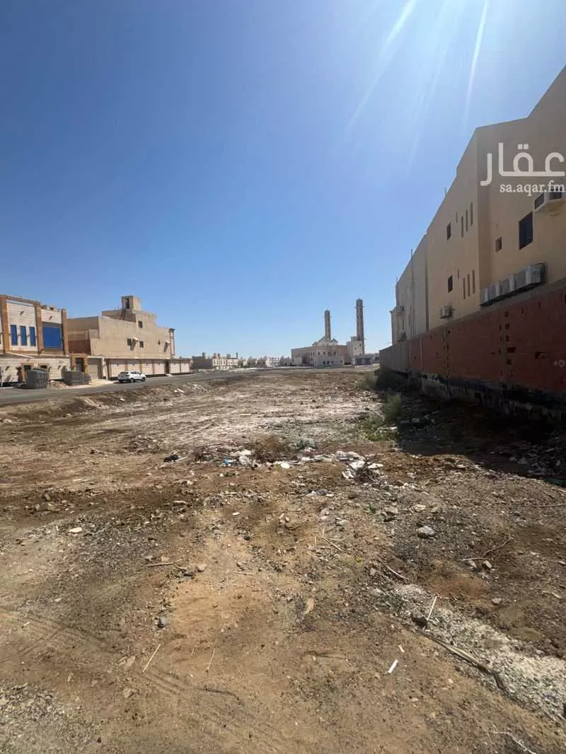 أرض 707 م² في الرحمانية 2