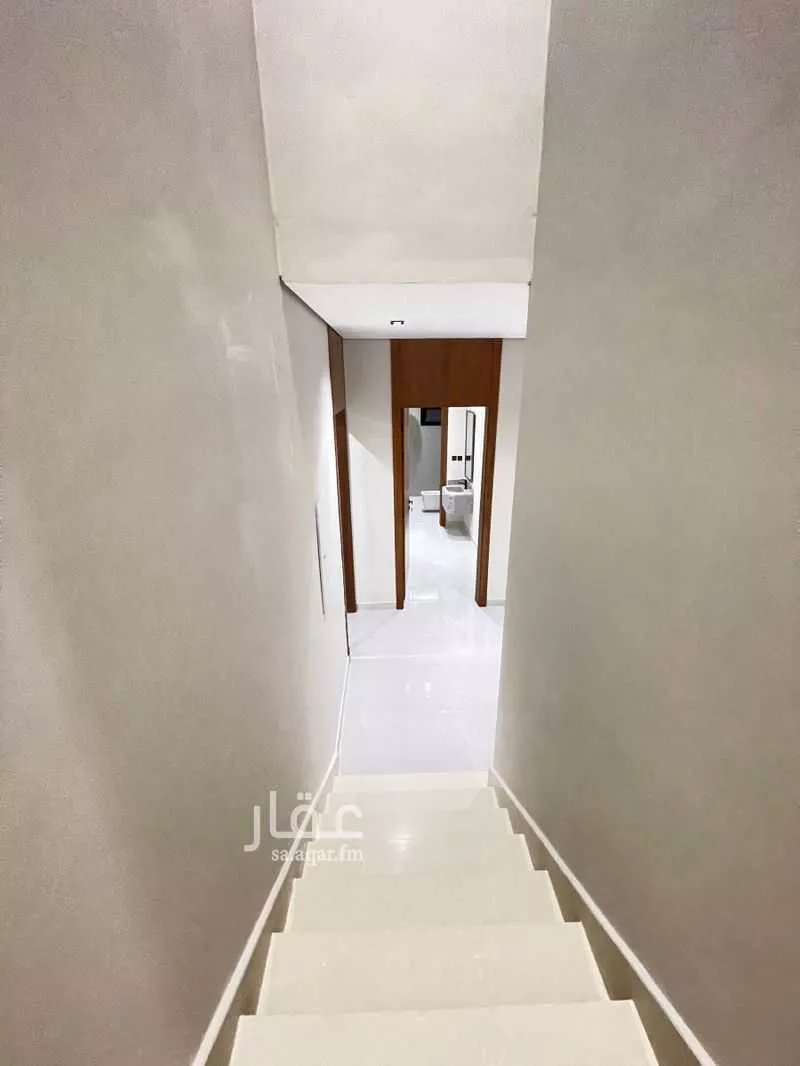 7 bedroom villa in Al Qairawan, Riyadh 25