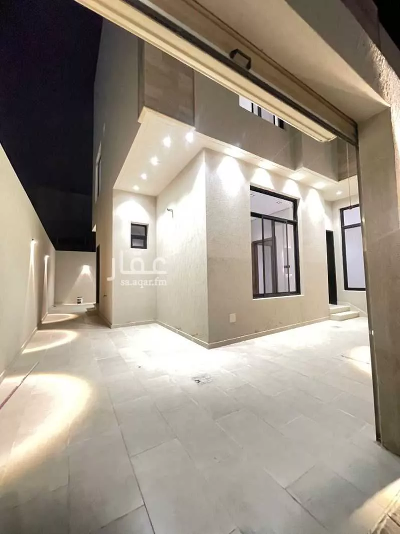 7 bedroom villa in Al Qairawan, Riyadh 4
