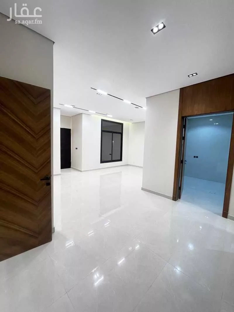 7 bedroom villa in Al Qairawan, Riyadh 16