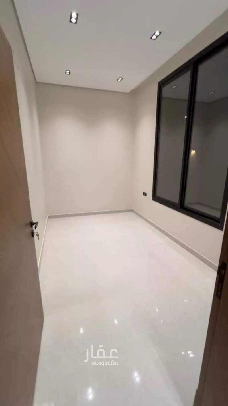 7 bedroom villa in Al Qairawan, Riyadh 19