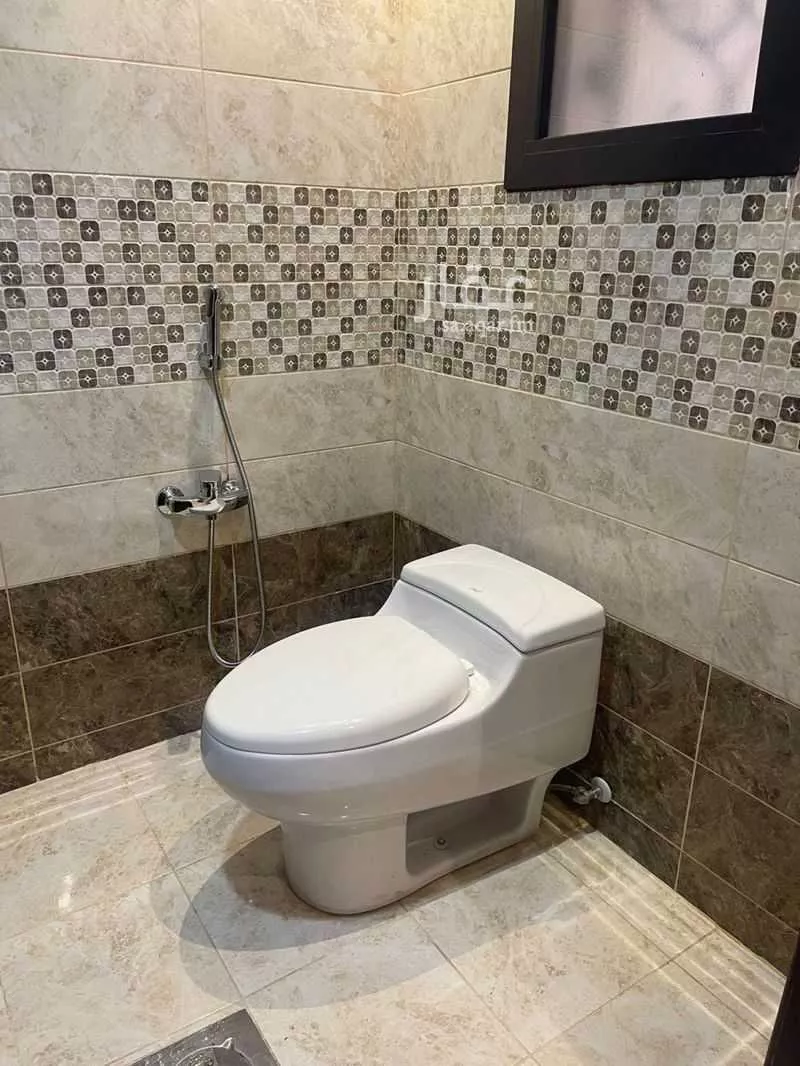 فيلا 4 غرف في الملقا 3