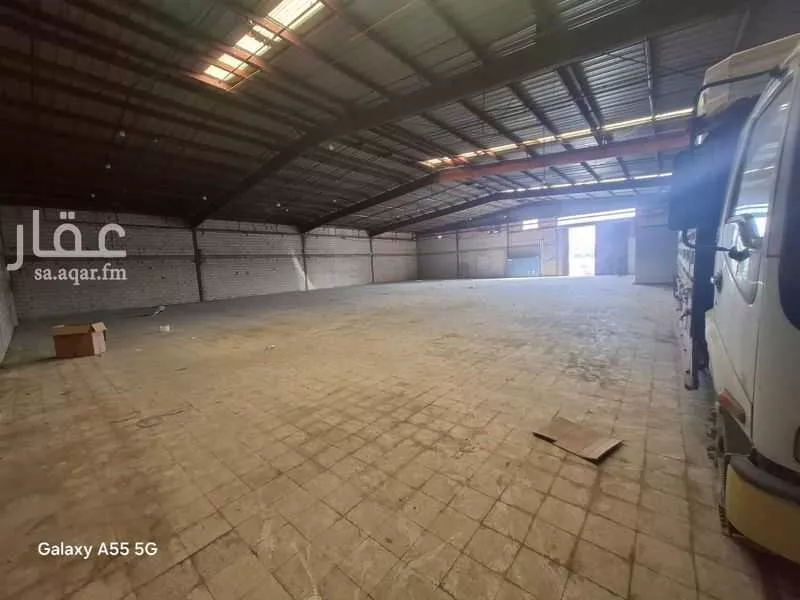 warehouse in Al Farouq, Riyadh 7