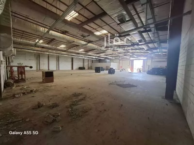 warehouse in Al Farouq, Riyadh 8