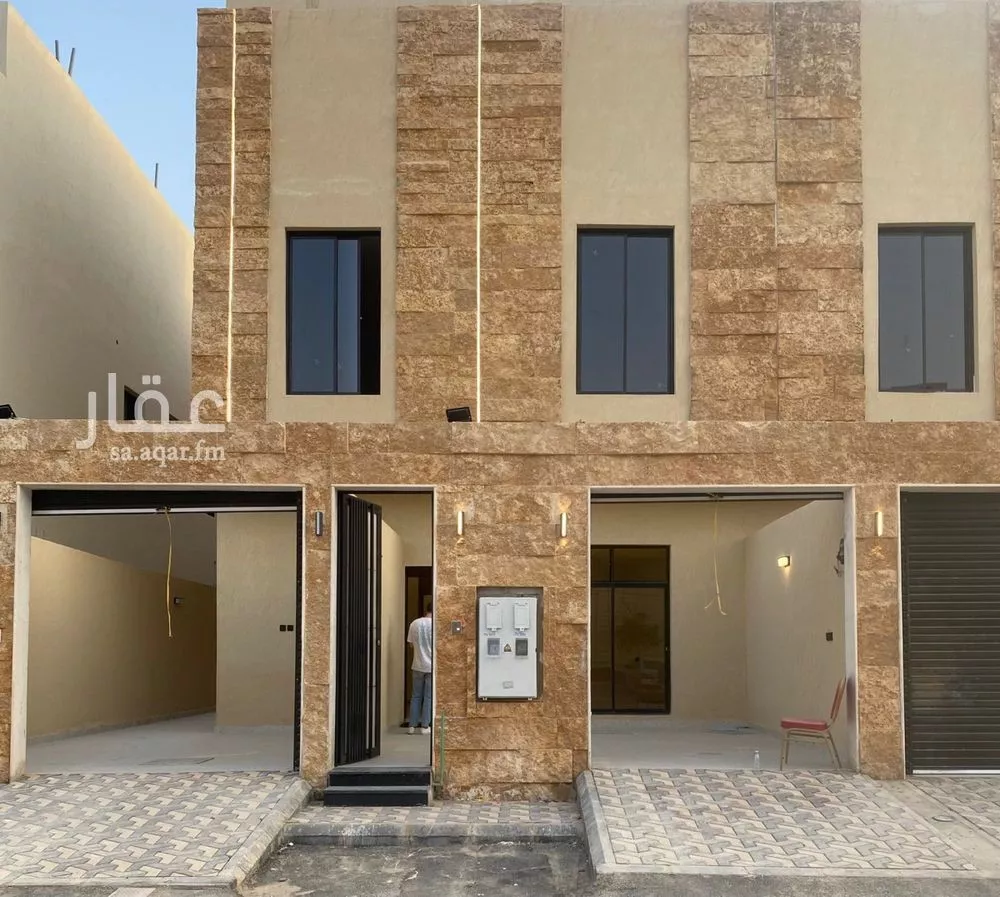 فيلا 5 غرف في عكاظ 2