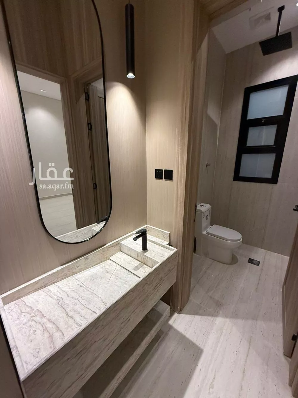 شقة 8 غرف في الجنادرية 5