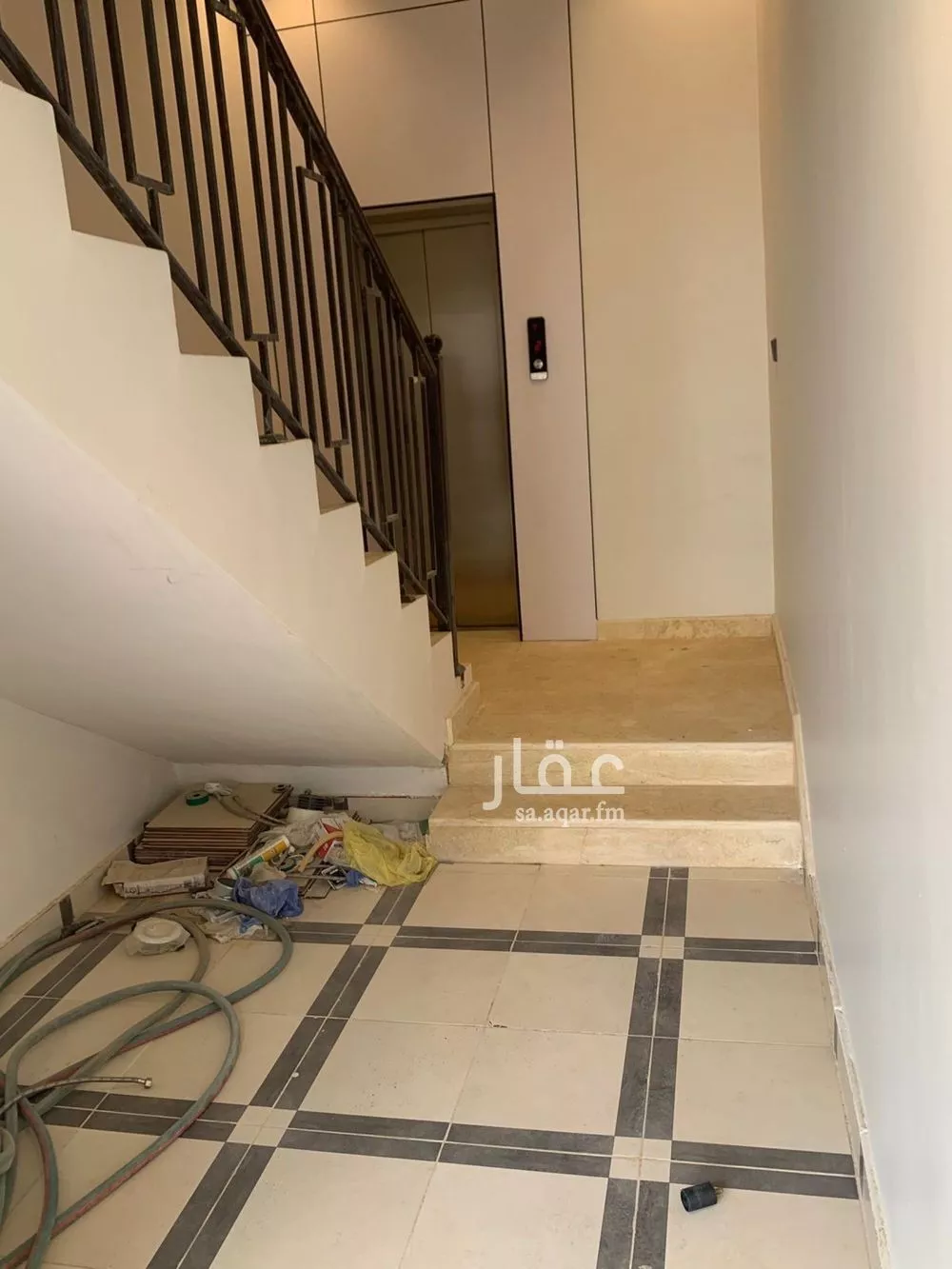 شقة 5 غرف في الجنادرية 3