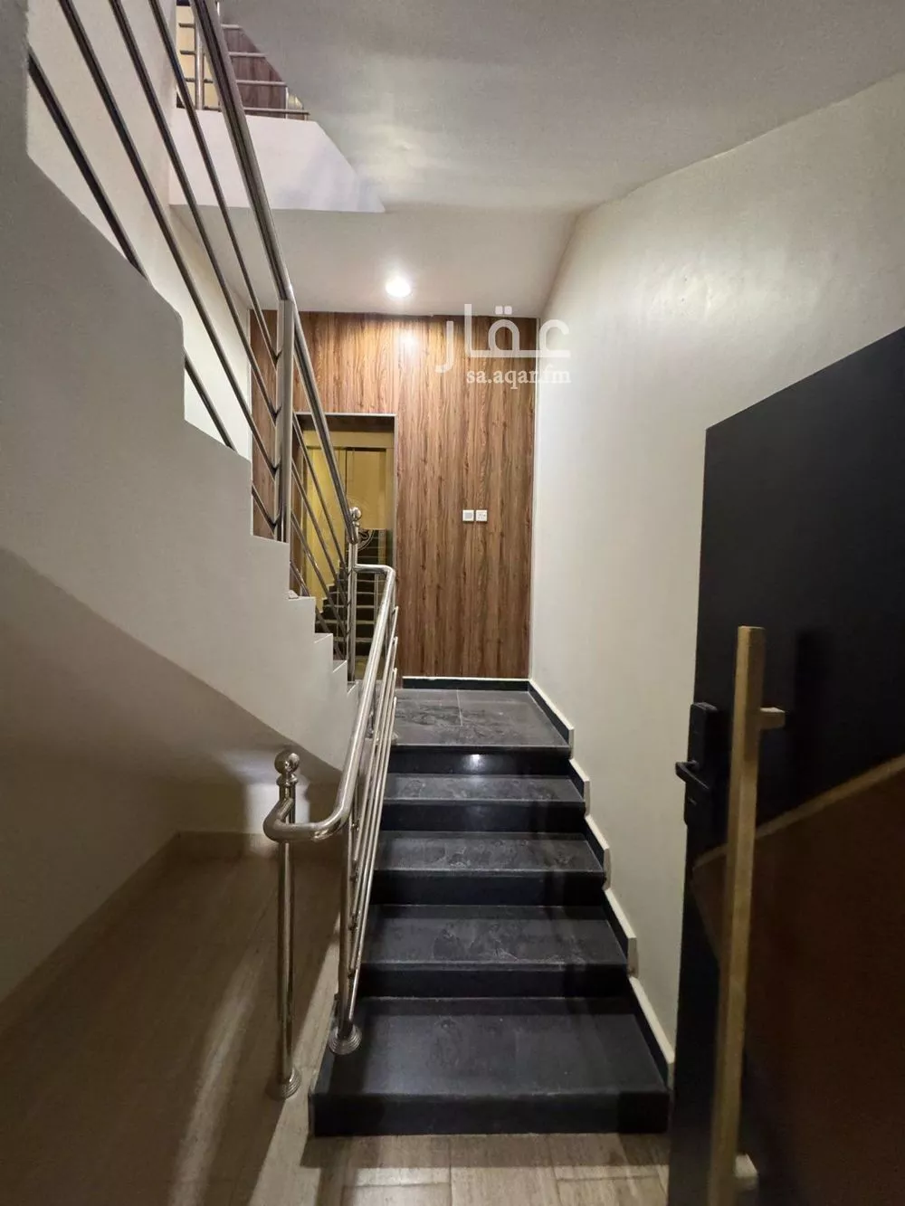 فيلا 6 غرف في الرمال 2