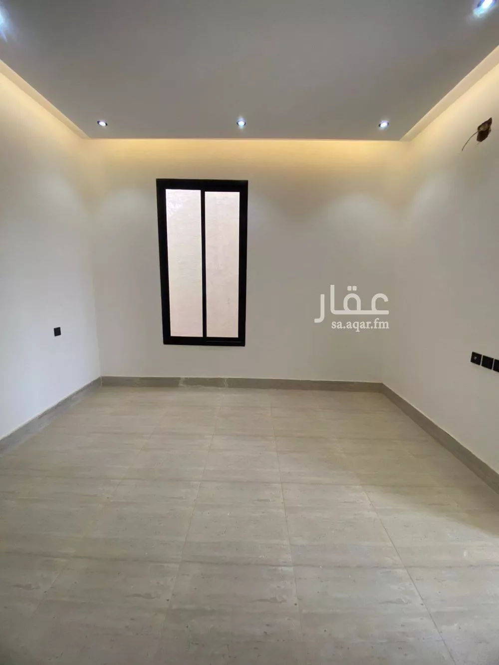 8 bedroom villa in Tuwaiq, Riyadh 15