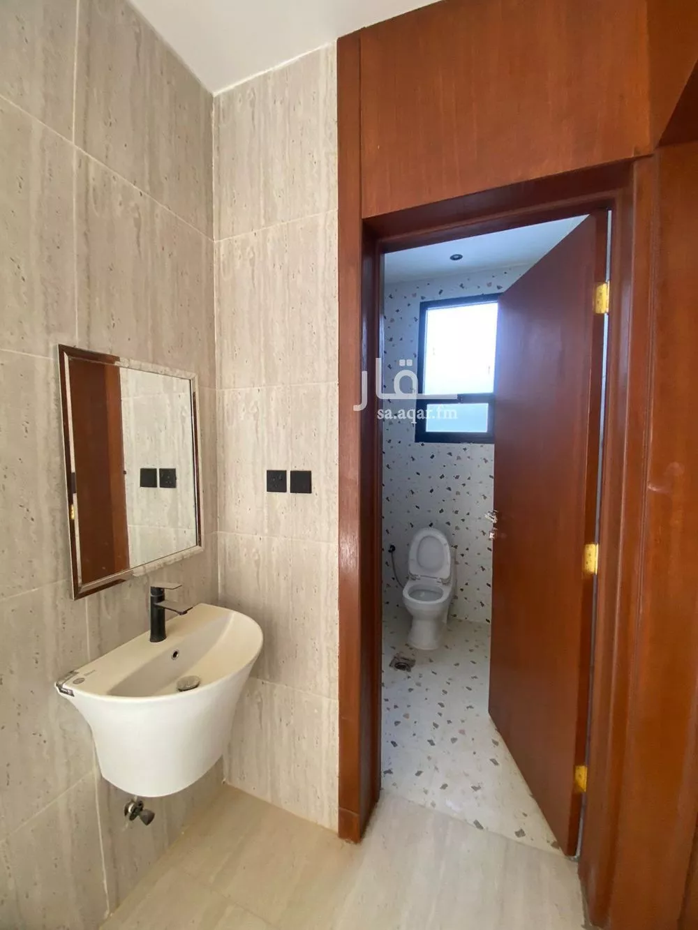 8 bedroom villa in Tuwaiq, Riyadh 23