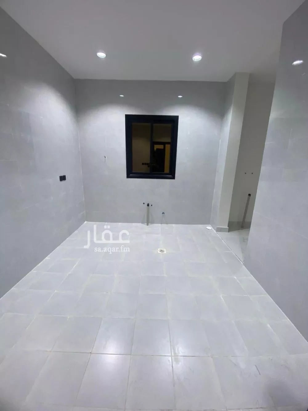 شقة 4 غرف في الشرق 3