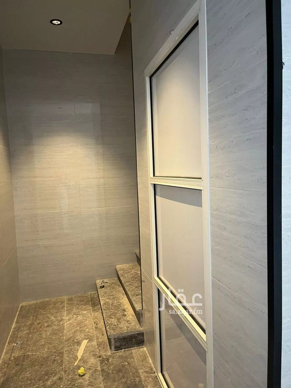 فيلا 6 غرف في طيبة 3