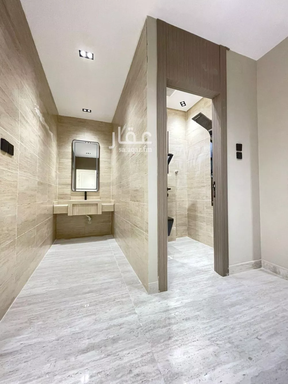 فيلا 9 غرف في العكيشية 3