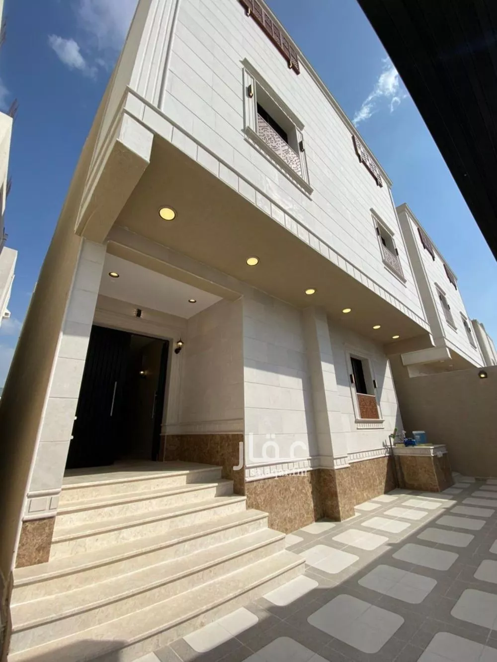 شقة 9 غرف في الراشدية 2