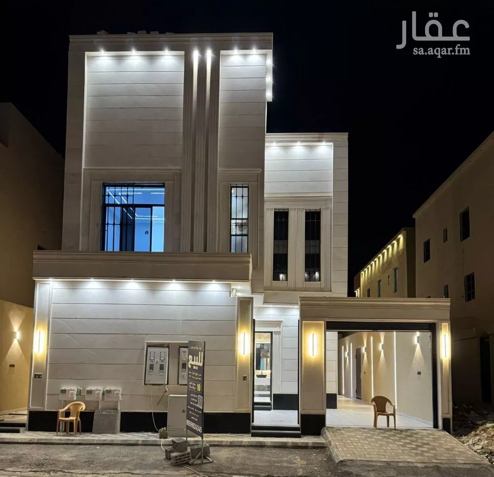 شقة 5 غرف في النظيم 1