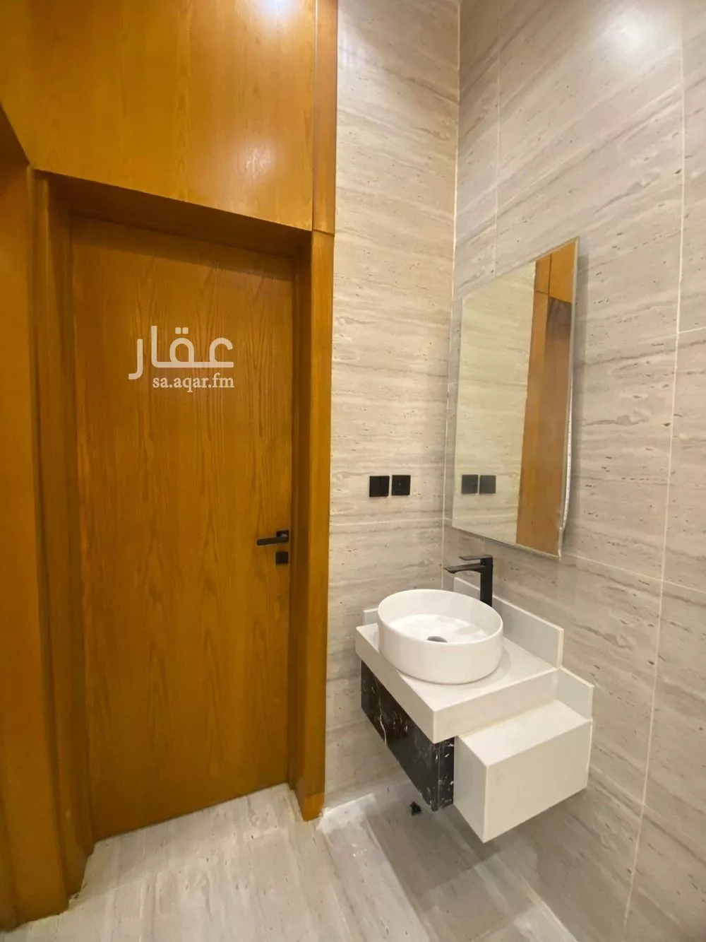 5 bedroom villa in Okaz, Riyadh 10