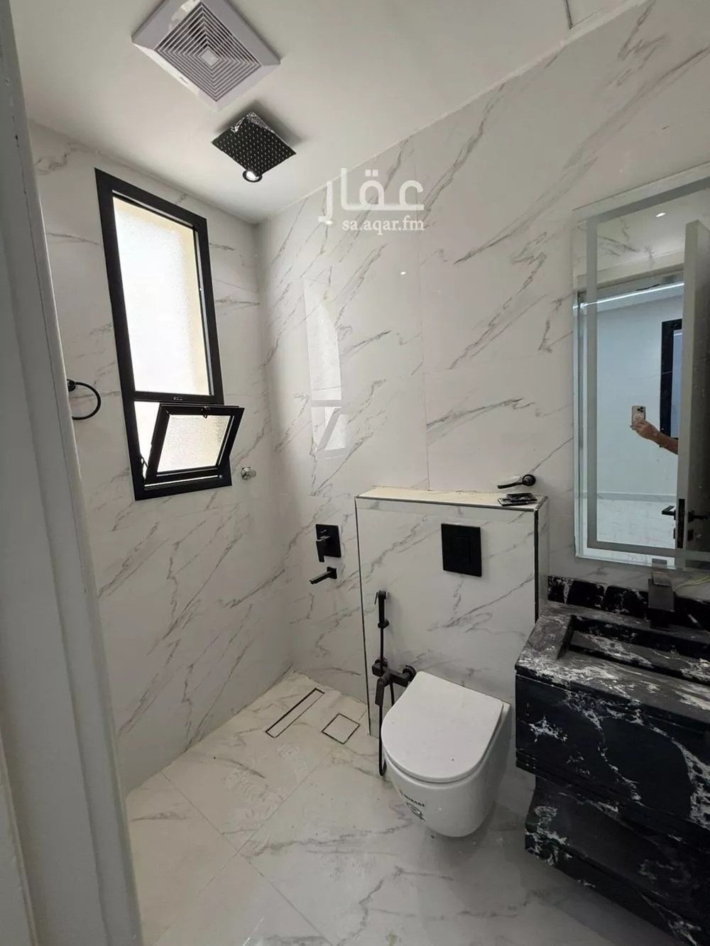 شقة 6 غرف في المعيزلة 3