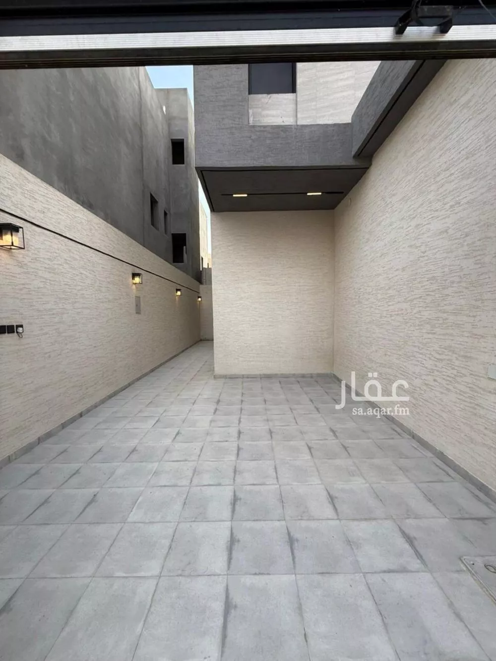 شقة 5 غرف في الجنادرية 2