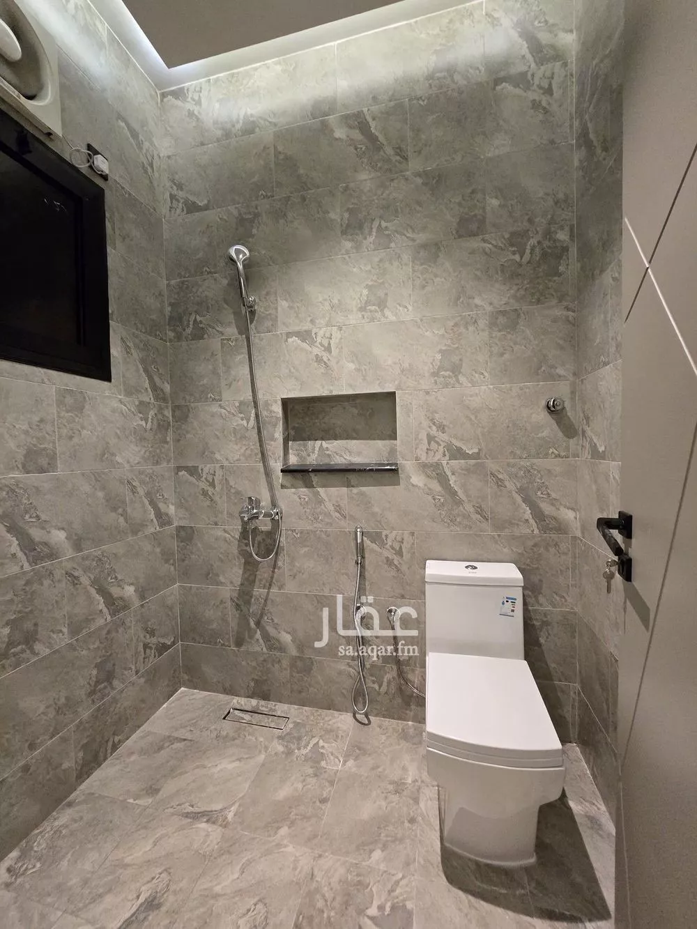 5 bedroom apartment in Al Ukayshiyyah, Makkah 10