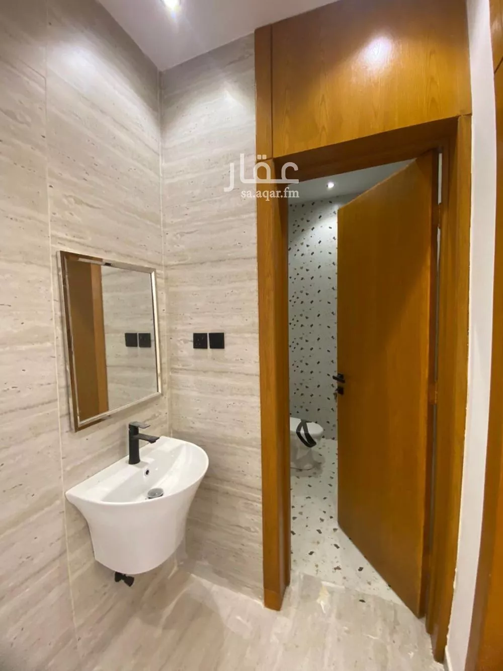 5 bedroom villa in Okaz, Riyadh 17