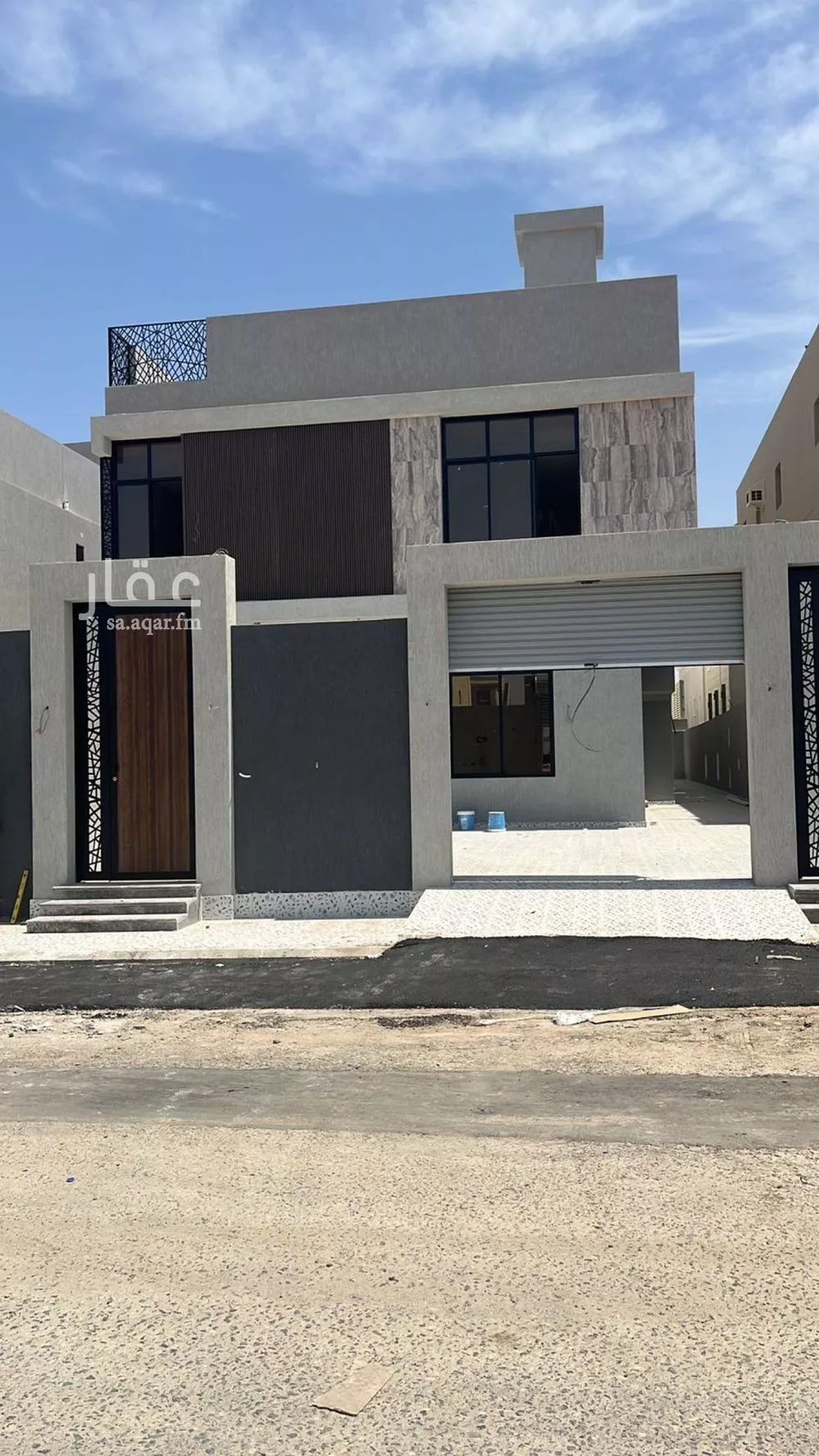 فيلا 6 غرف في طيبة 1