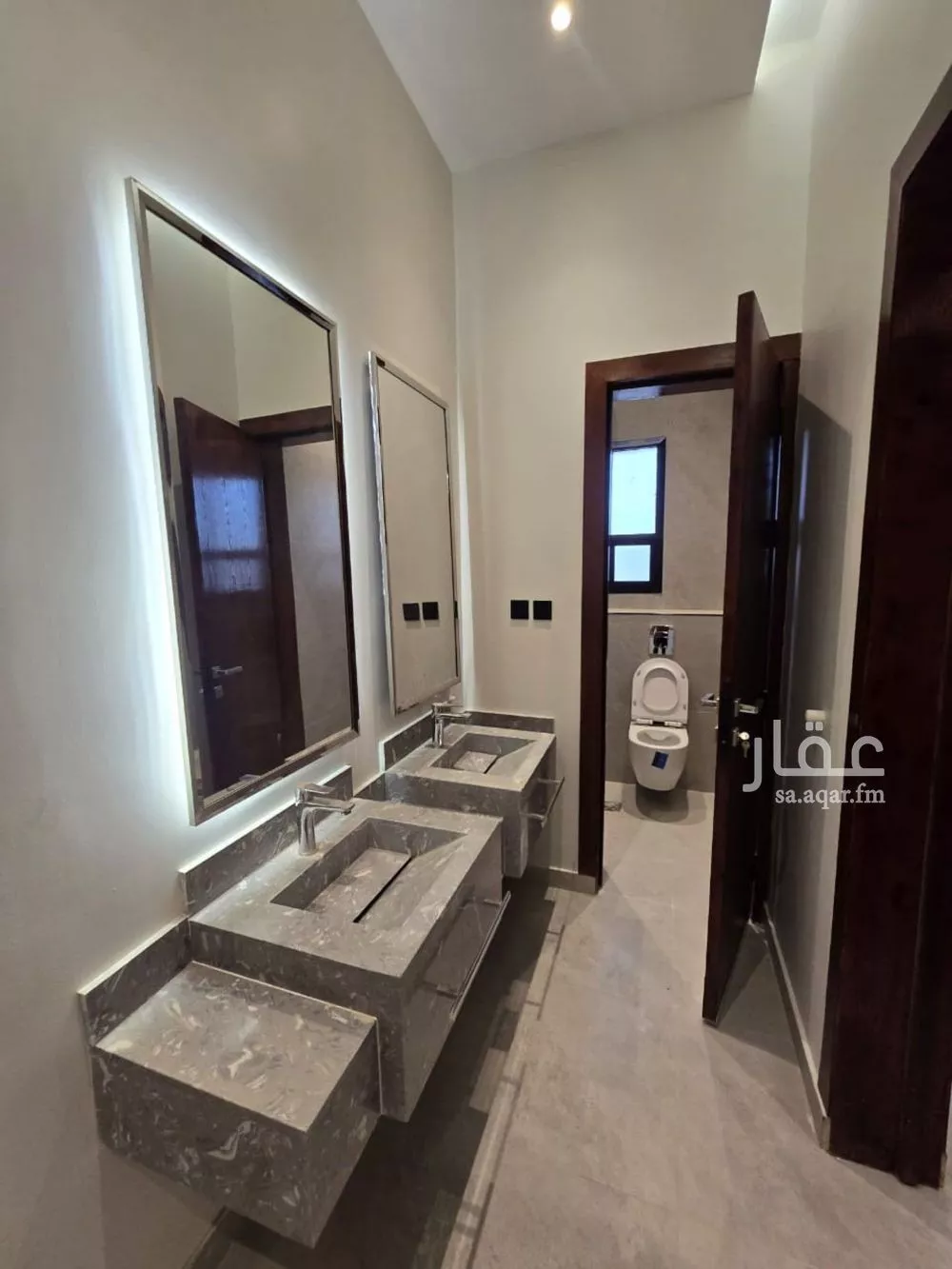 5 bedroom floor in Ash Sharq 3