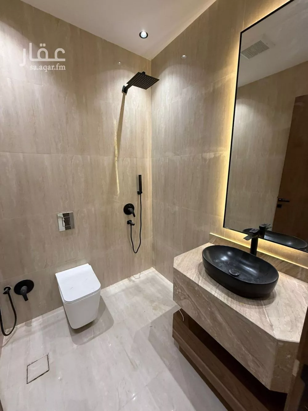 7 bedroom villa in Al Rimal, Riyadh 9