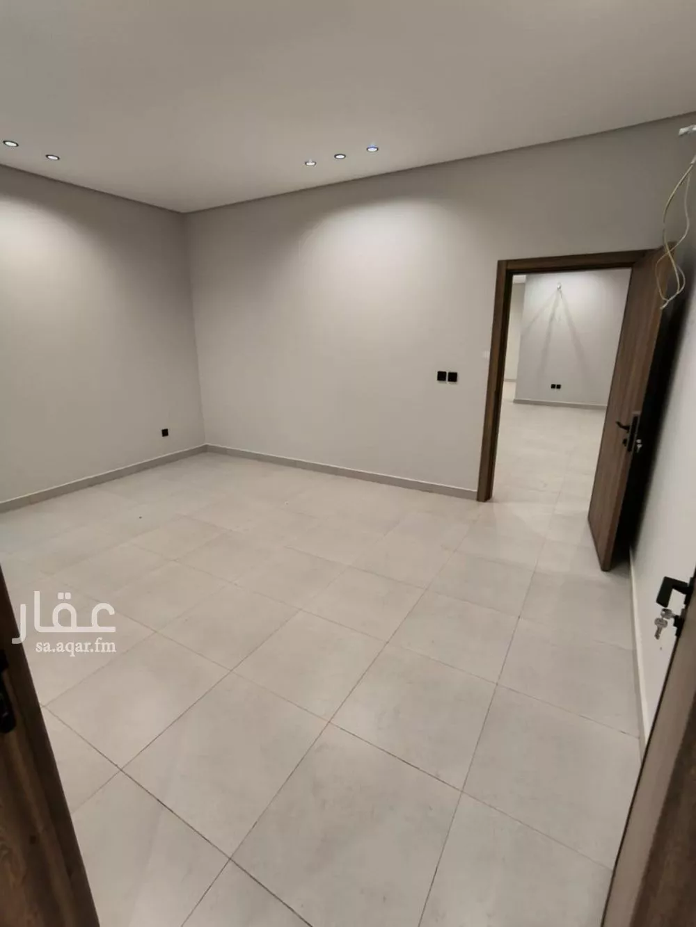 فيلا 6 غرف في العكيشية 5