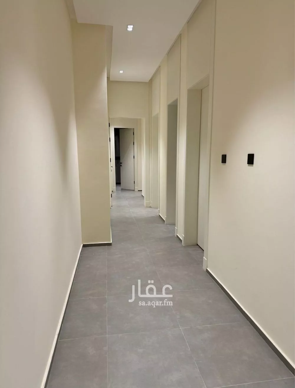 شقة 3 غرف في الملقا 3