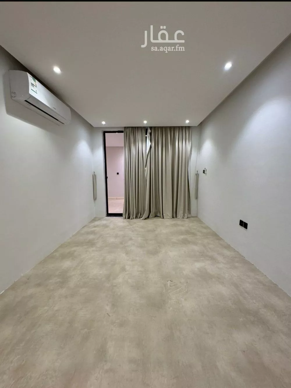 شقة 4 غرف في الملقا 4