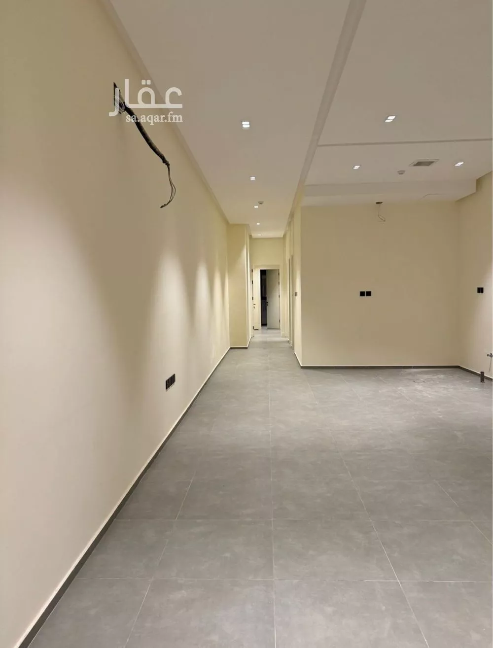 شقة 3 غرف في الملقا 2