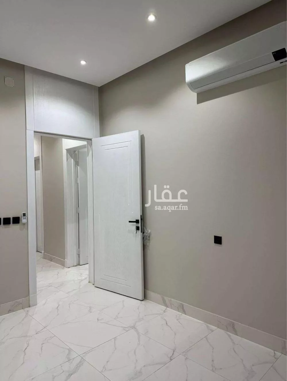 شقة 3 غرف في العارض 4