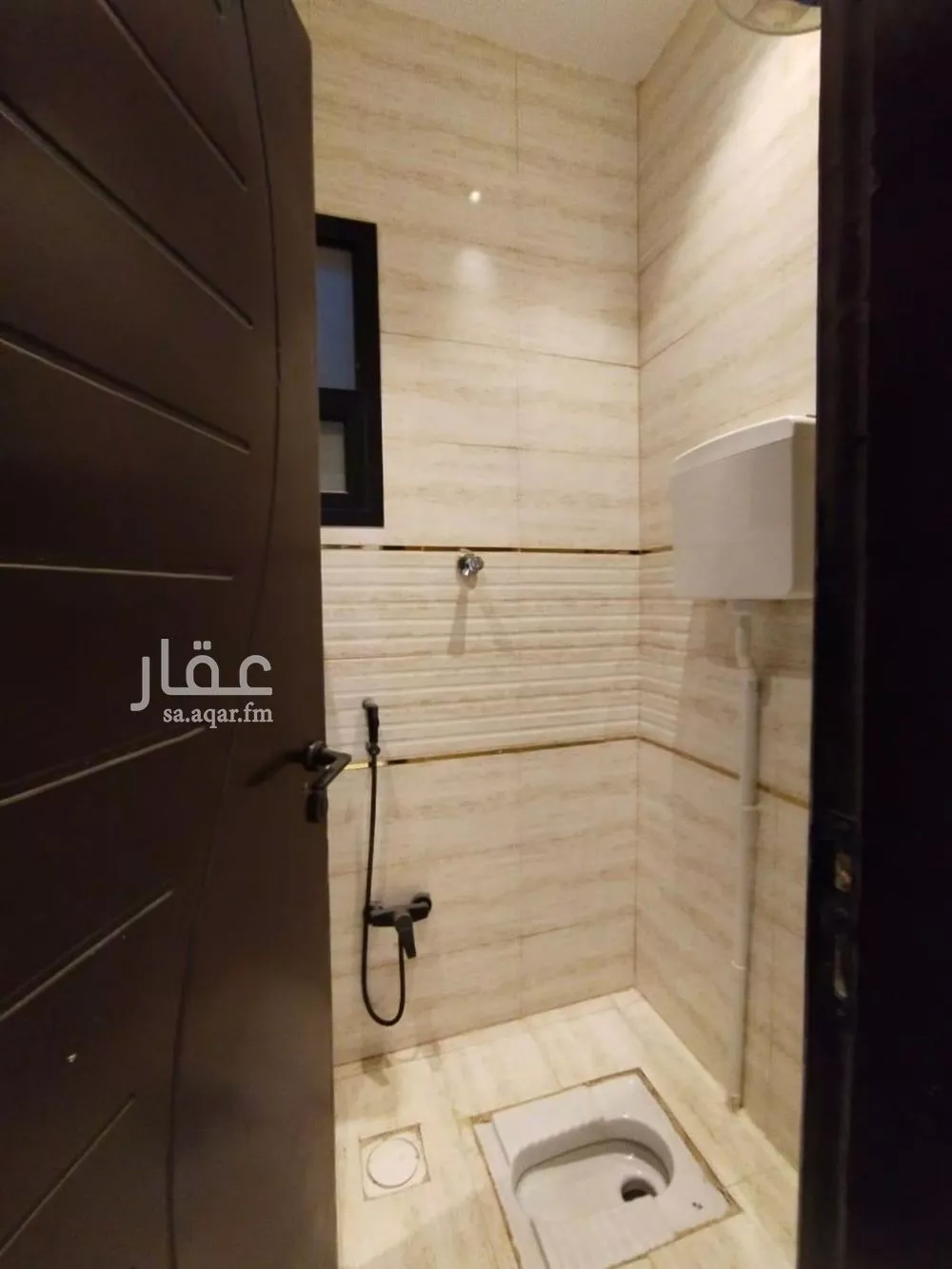 شقة 4 غرف في الرمال 5