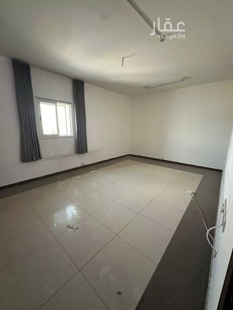 مكتب 3960 م² في السلي 2