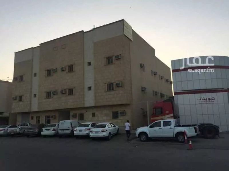 عمارة 750 م² في الملك فيصل