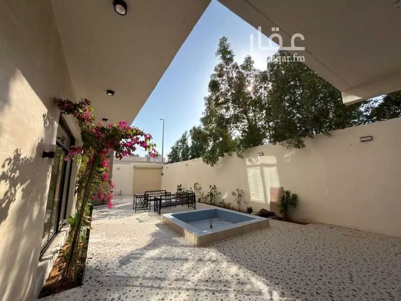 فيلا 5 غرف في الصواري 2