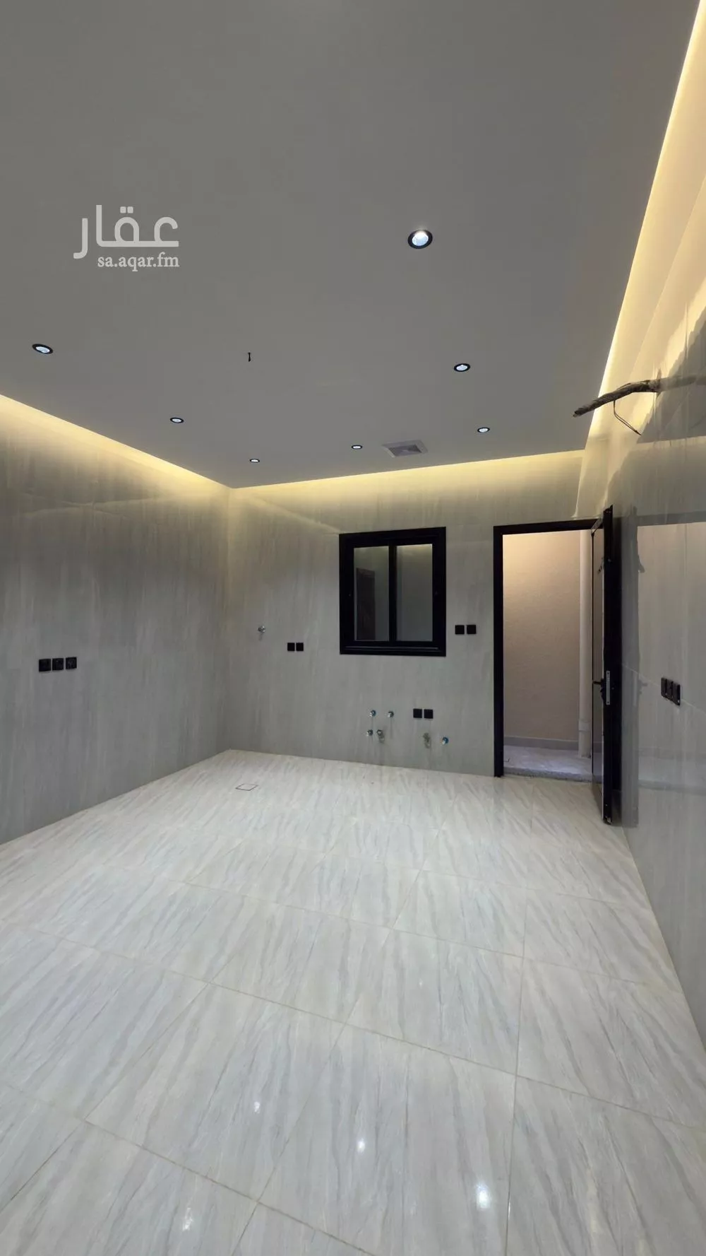 شقة 6 غرف في السكة الحديدية 3