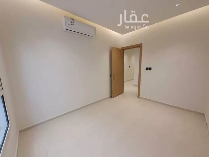 شقة 3 غرف في الملقا 4