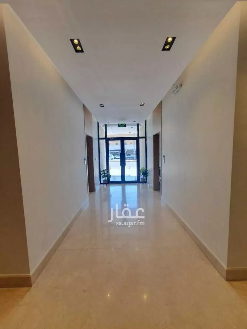 عقار 51 غرف في الملقا، الرياض 9