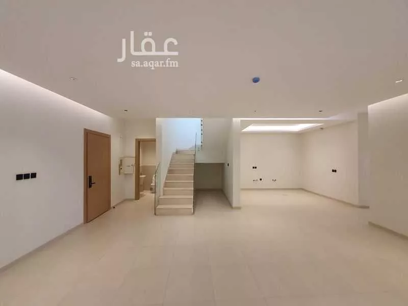 4 bedroom apartment in Al Malqa 4