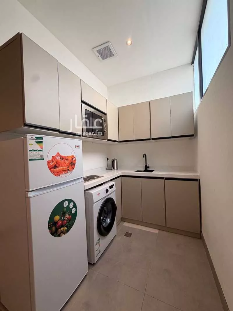 4 bedroom apartment in Al Qairawan, Riyadh 4