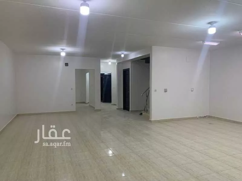 فيلا 4 غرف في الرياض 5