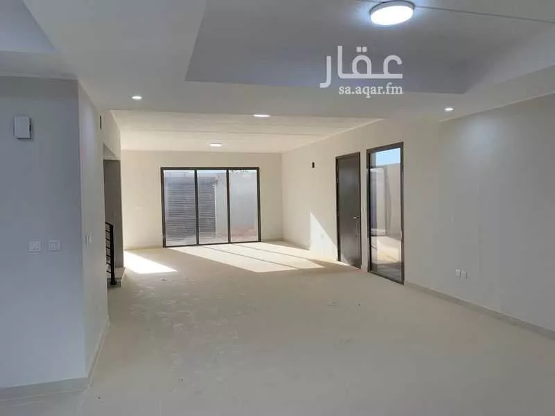 فيلا 4 غرف في الرياض 1