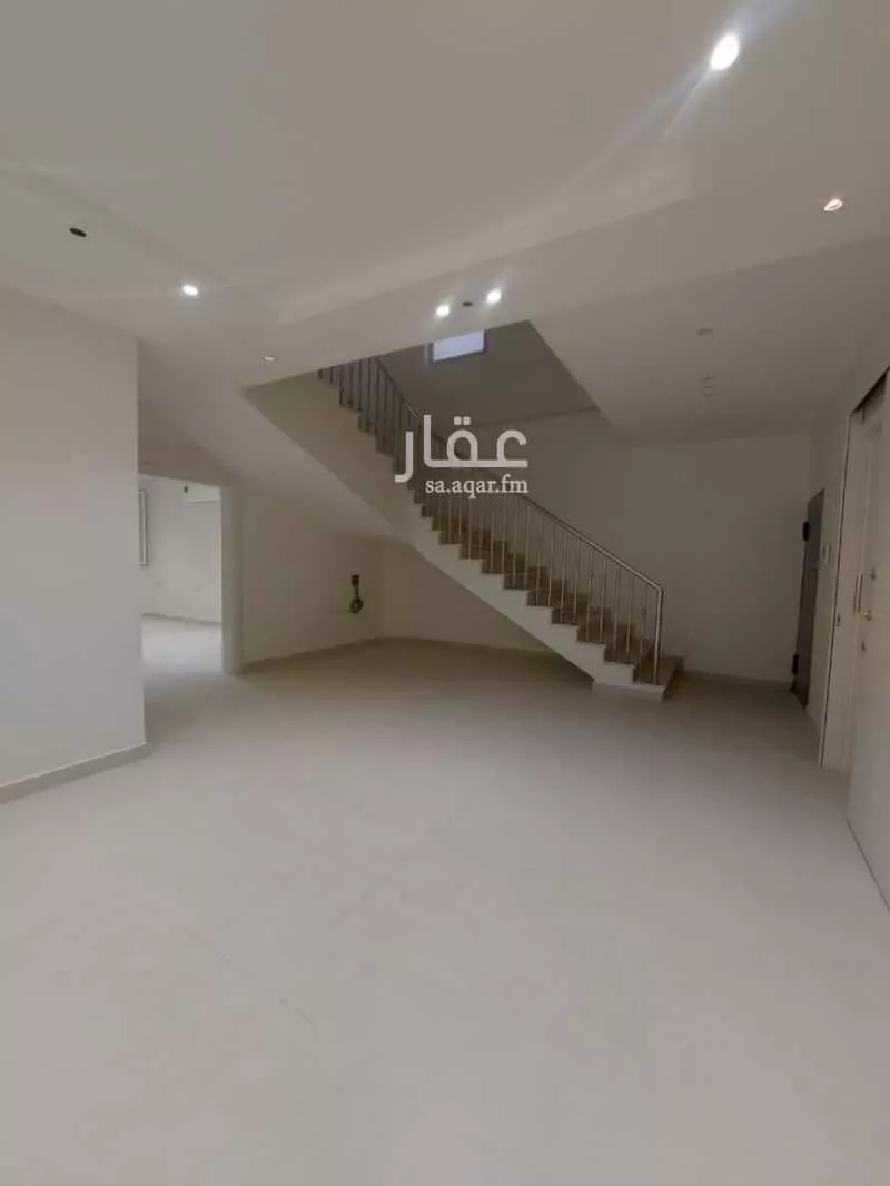 6 bedroom apartment in Al Quds 1